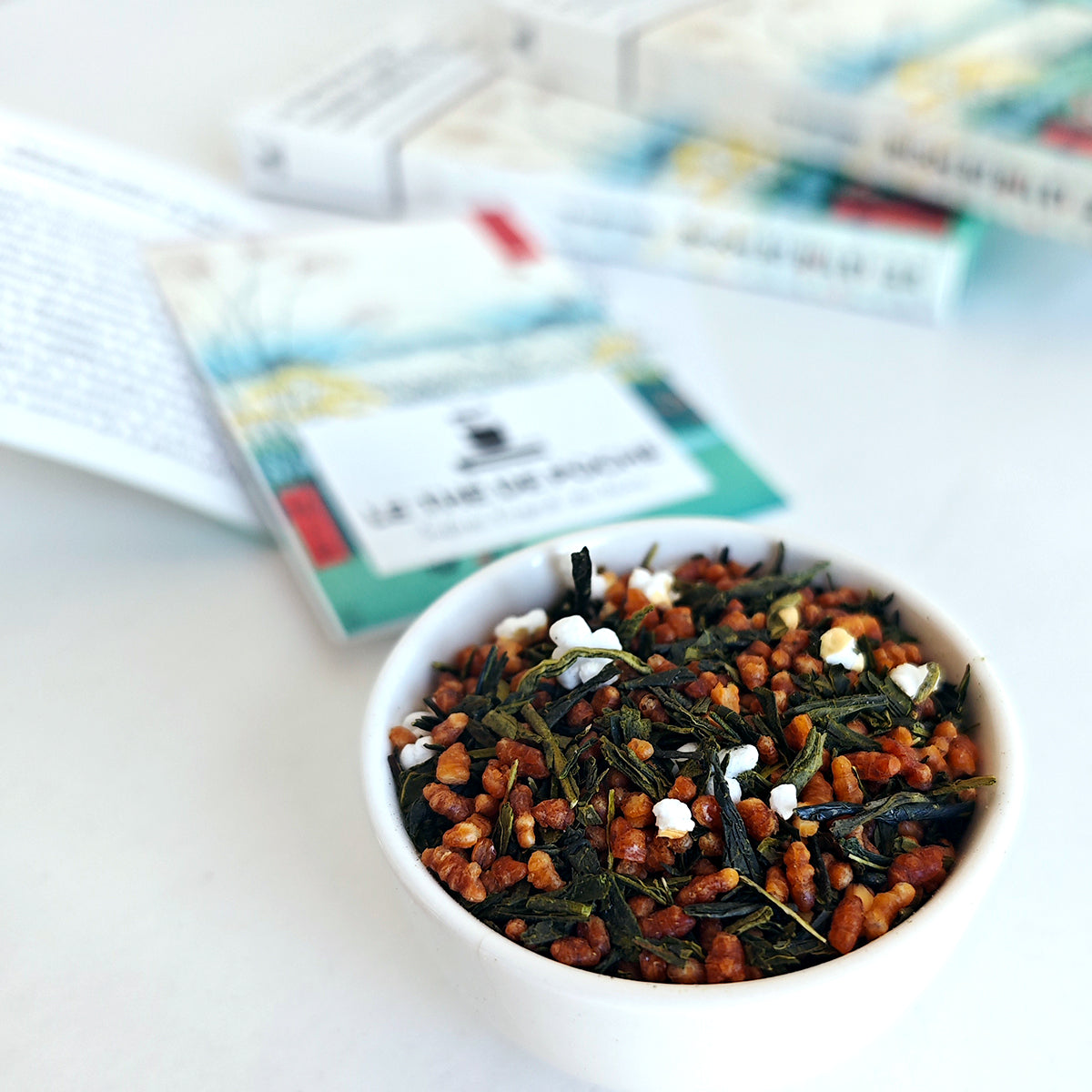 Genmaicha BIO, thé vert de la région de Miyazaki, Japon - Charme subtil du thé, contemplation et bonté